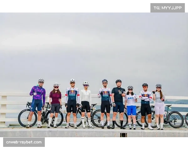 千岛湖公路自行车公开赛4月26日结束，嗨单车系列赛吸引众多业余高手